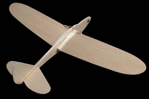 Wing are fully unfolded on the Plain Jane folding wing glider